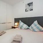 Spanic 1 By Interhome *